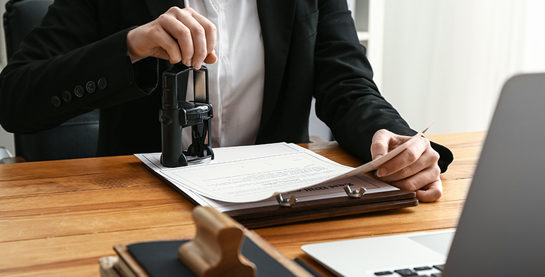 Common Mistakes to Avoid When Getting Documents Notarized
